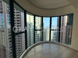 Hillsborough Court image 4