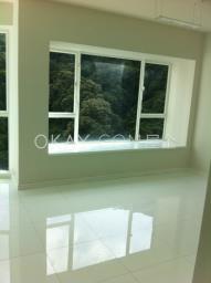 Hillsborough Court image 4