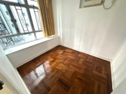 Hoi Sun Building image 4