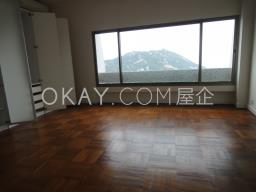 Jade Beach Villa Apartments image 5