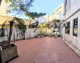 Jade Beach Villa Apartments image 2