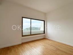 Jade Beach Villa Apartments image 10