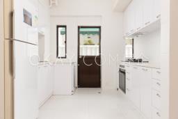 Jade Beach Villa House image 7