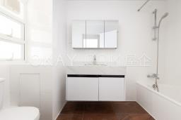 Jade Beach Villa House image 9