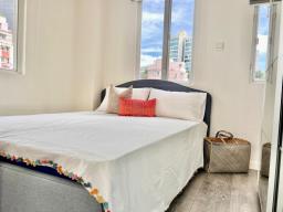 Kin On House image 8