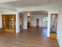 La Hacienda Apartments image 2