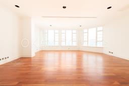 La Hacienda Apartments image 1