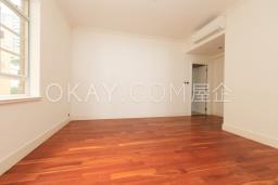 La Hacienda Apartments image 2