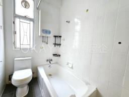 Lee Hang Court image 5