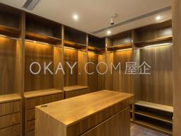 Leon Court image 7
