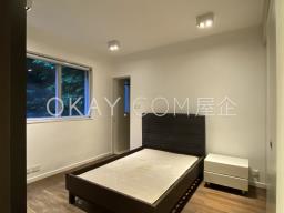 Leon Court image 9