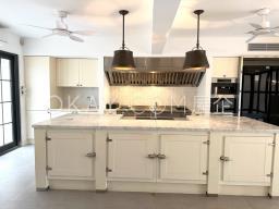 Little Palm Villa image 6