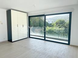 Lobster Bay image 10