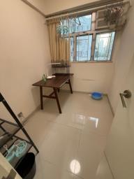 Luen Yau Apartment image 6