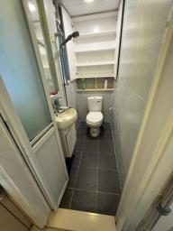 Luen Yau Apartment image 7