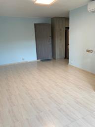 Lung Tak Court image 3