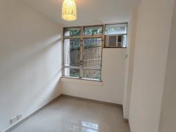 Lung Tak Court image 4