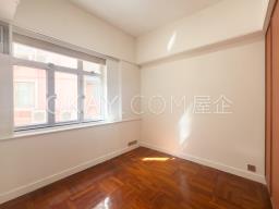 Mackenny Court image 5