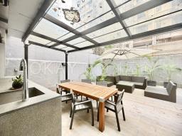 Mandarin Court image 1