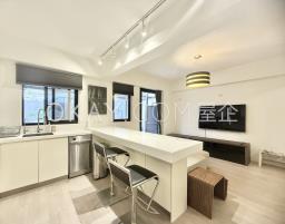 Mandarin Court image 3