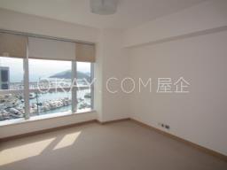 Marinella Apartment image 4