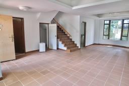 Mui Wo Villa image 2