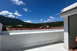 Mui Wo Villa image 6