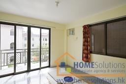 Mui Wo Village House image 1