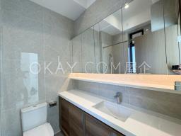 One Wood Road image 7