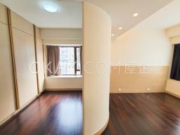 Park Towers image 10