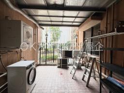 Parkway Court image 9