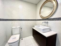 Parkway Court image 9