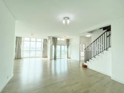 Peninsula Village - Coastline Villa image 2