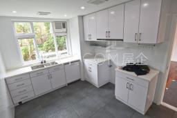Pine Villa image 3