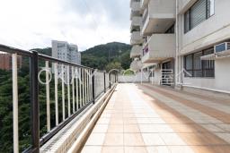 Pokfulam Mansion image 1