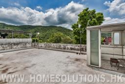 Pui O Village House image 1