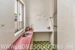 Pui O Village House image 7