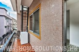 Pui O Village House image 8