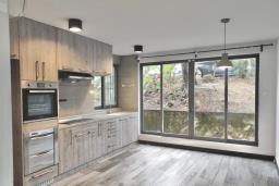 Pui O Village House image 1