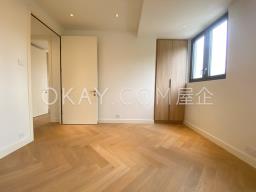 Raceview Mansions image 7