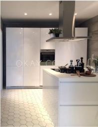 Redhill Peninsula - Palm Drive image 2