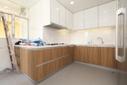 Redhill Peninsula - Palm Drive image 10