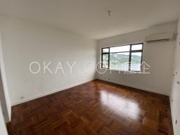 Repulse Bay Apartments image 7
