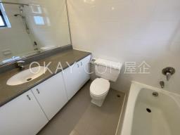 Repulse Bay Apartments image 5