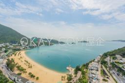 Repulse Bay Apartments image 2