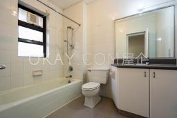 Repulse Bay Apartments image 8