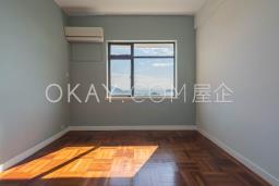 Repulse Bay Apartments image 10