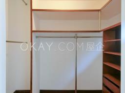 Repulse Bay Apartments image 5