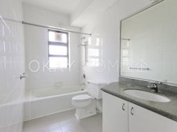 Repulse Bay Apartments image 9