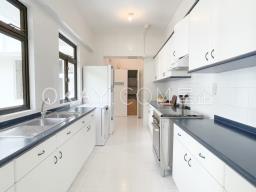 Repulse Bay Apartments image 9